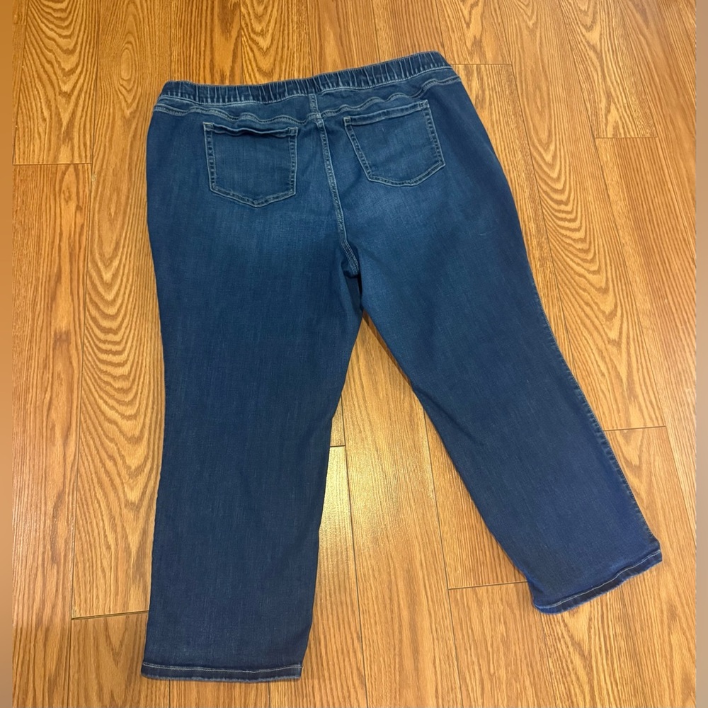 Torrid #FeelTheFit Denim Jogger Jeans Pull-On Drawstring Soft Stretch Plus Size - Picture 2 of 5